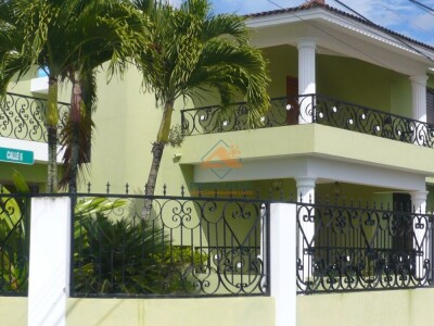 House for sale in Flor de Gurabo, Santiago
