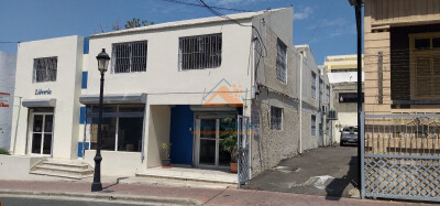 Local Comercial en el Centro Ciudad, Próximo a Altice, Santiago