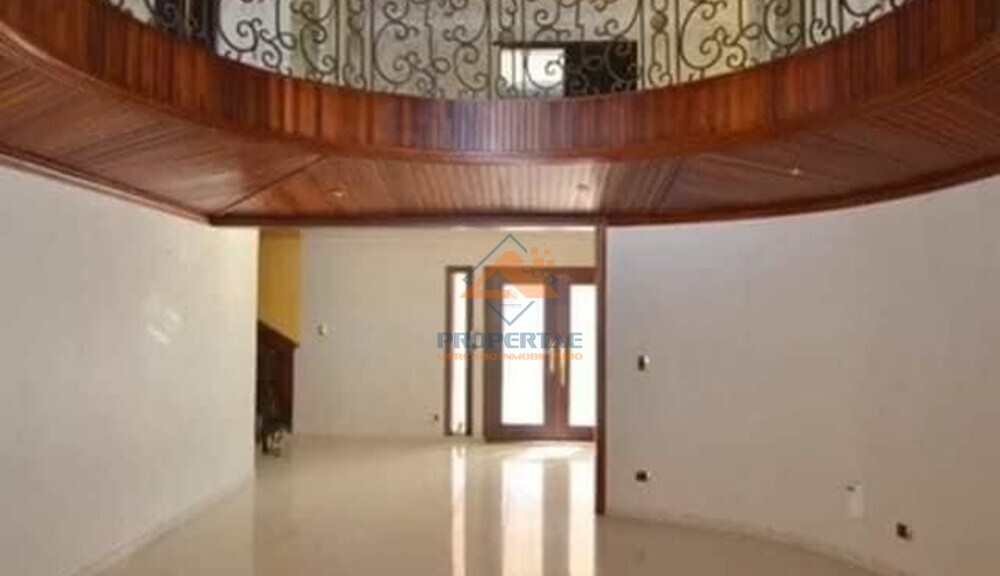 Casa en venta de Oportunidad en Urbanización Don Simón, Santiago-3