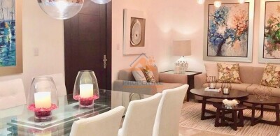 Apartamento de venta en 5to nivel "Torre Don Antonio" La Esmeralda, Santiago