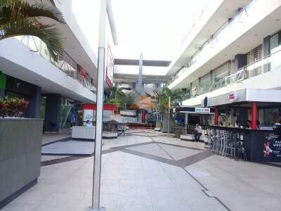 Commercial premises for sale in Bella Terra Mall, Santiago