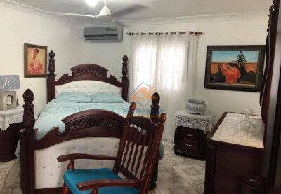House for sale in the Real Urbanization, Santiago