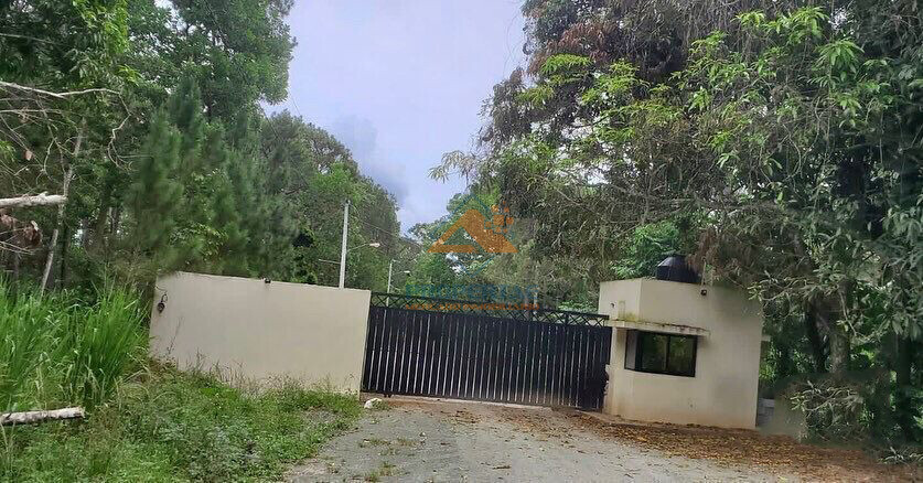 Solar de venta de 859 metros en Jarabacoa-3