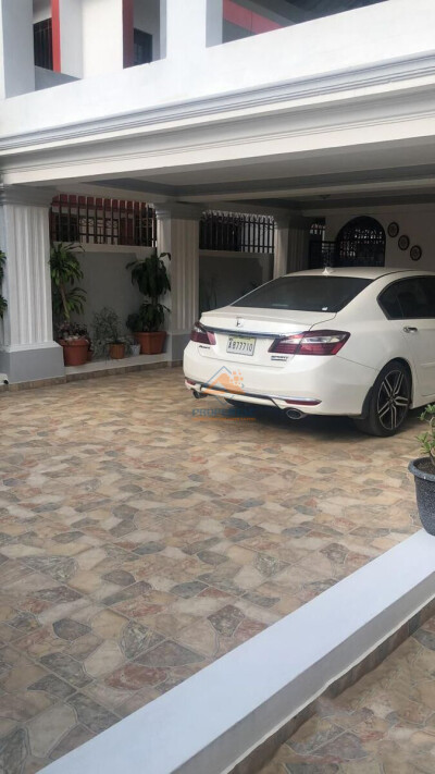 House for sale in La Autopista Duarte, Santiago