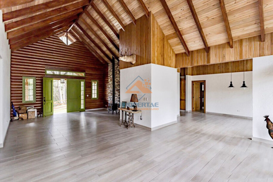 Hermosa villa vacacional de venta en Jarabacoa-11