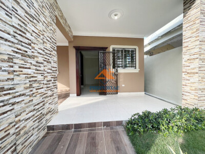 Casa de venta en Pontezuela, Santiago (Proyecto Cerrado con Seguridad 24/7)