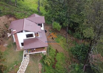 Hermosa villa de venta en proyecto personalizado, Jarabacoa
