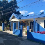 Casa en venta de 3 habitaciones en Carretera las Palomas, Licey - Santiago